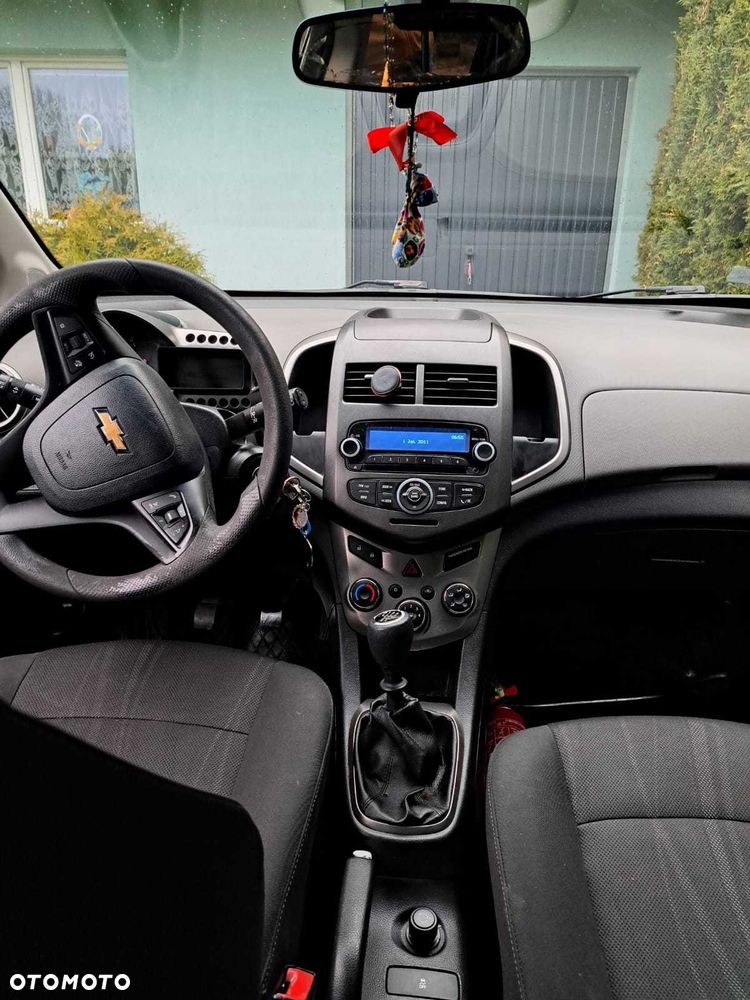Chevrolet Aveo - 2