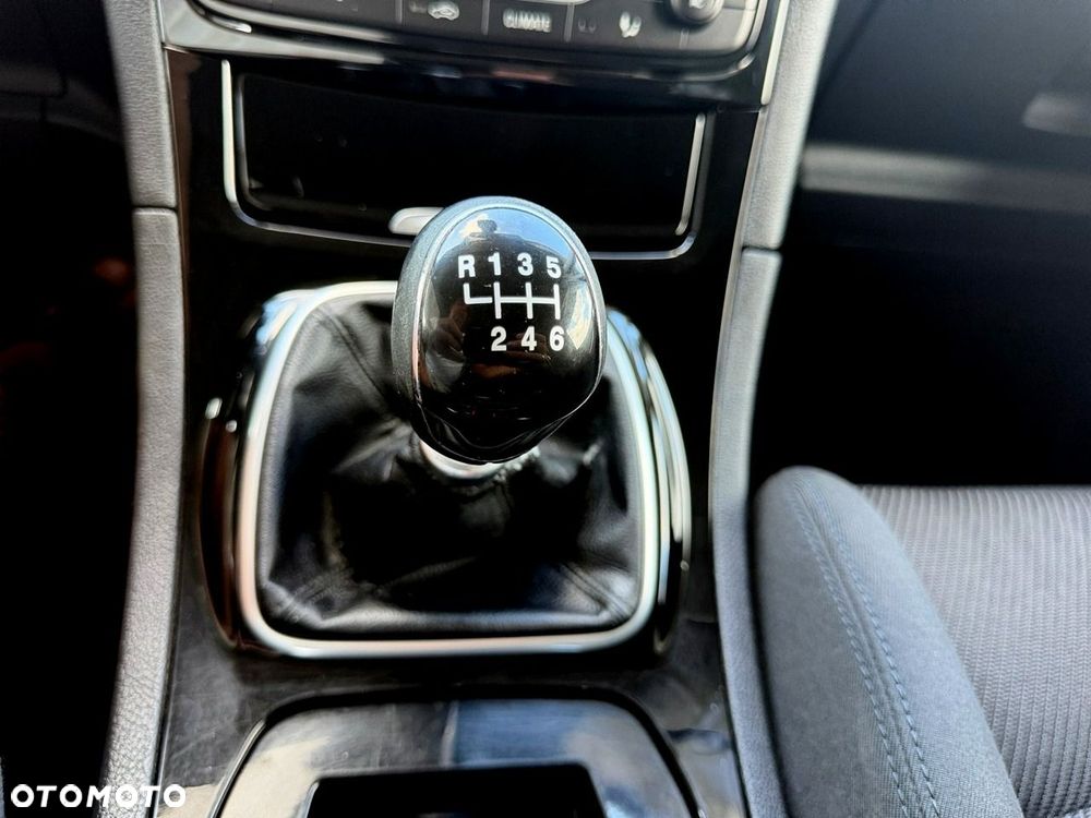 Ford Galaxy - 35