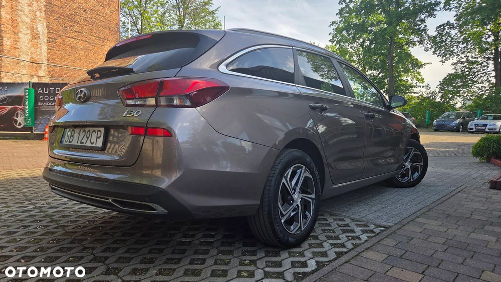 Hyundai i30 1.5 T-GDI 48V Premium - 3