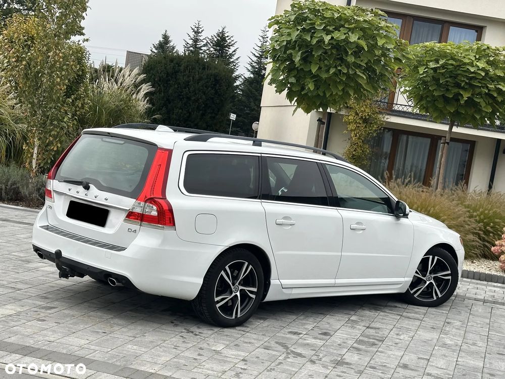 Volvo V70 D4 Geartronic Summum - 6