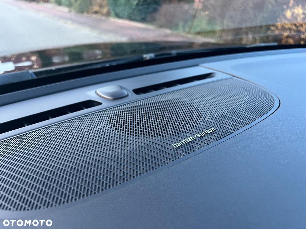 Volvo XC 40 D3 Momentum Pro - 30