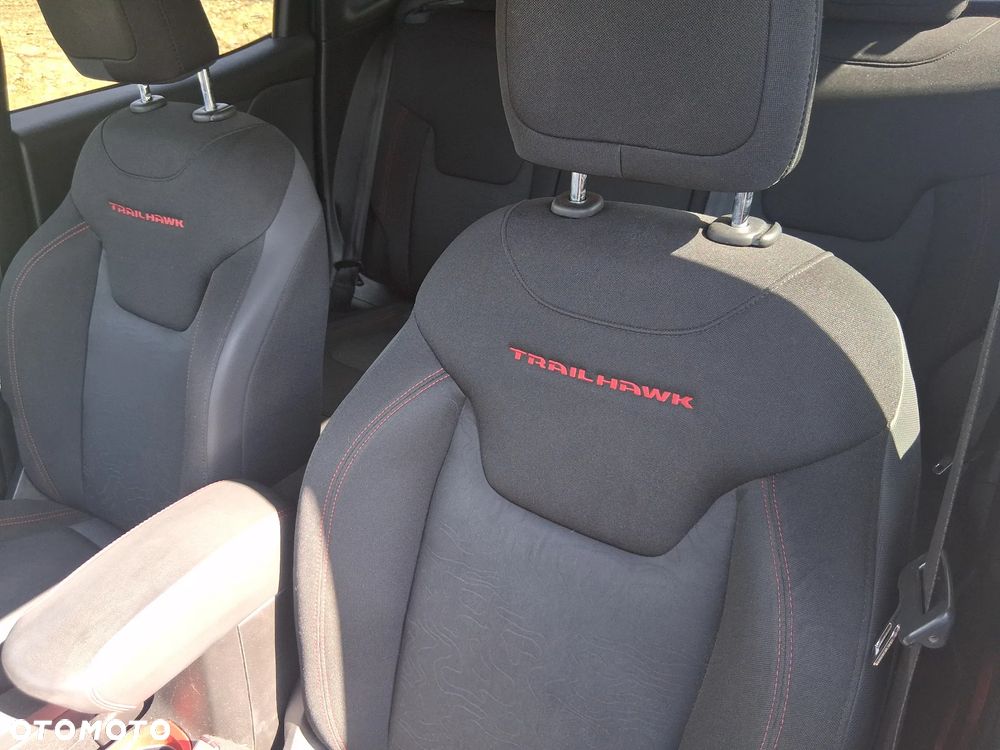 Jeep Renegade - 15