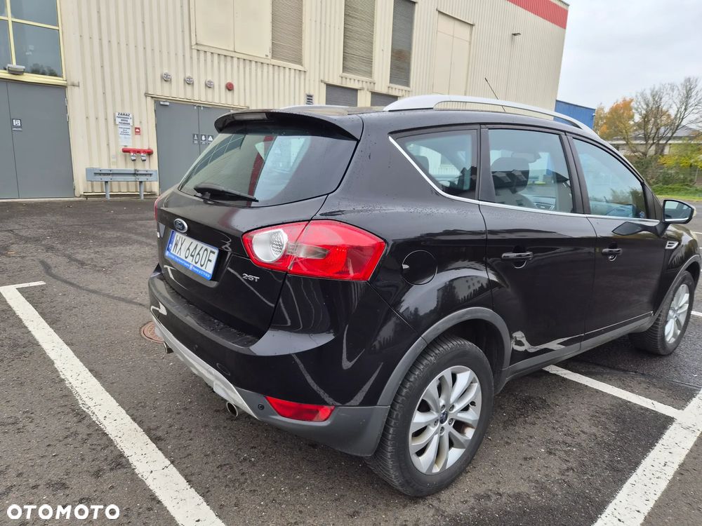 Ford Kuga 2.5 4x4 Titanium - 5