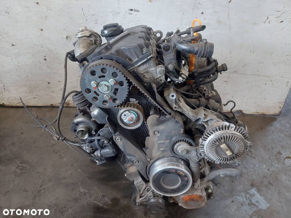 SILNIK POMPOWTRYSKI TURBO PASSAT B5 1.9 TDI AVF 038145702E 038130073BA - 4