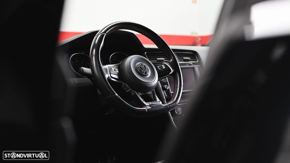 VW Golf 2.0 TSi GTi DSG - 54