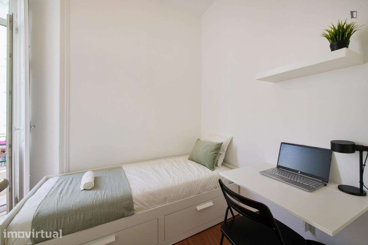 Quarto - localizado em Arroios Lisbon - Grande imagem: 2/19