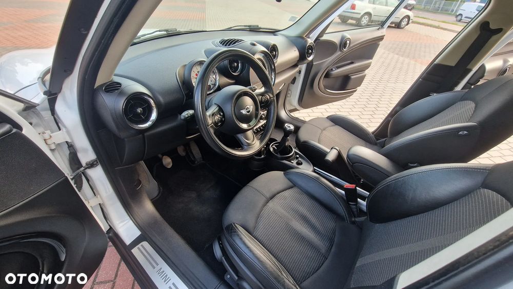 MINI Countryman One D - 14