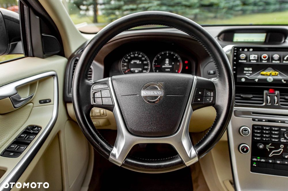 Volvo XC 60 - 23