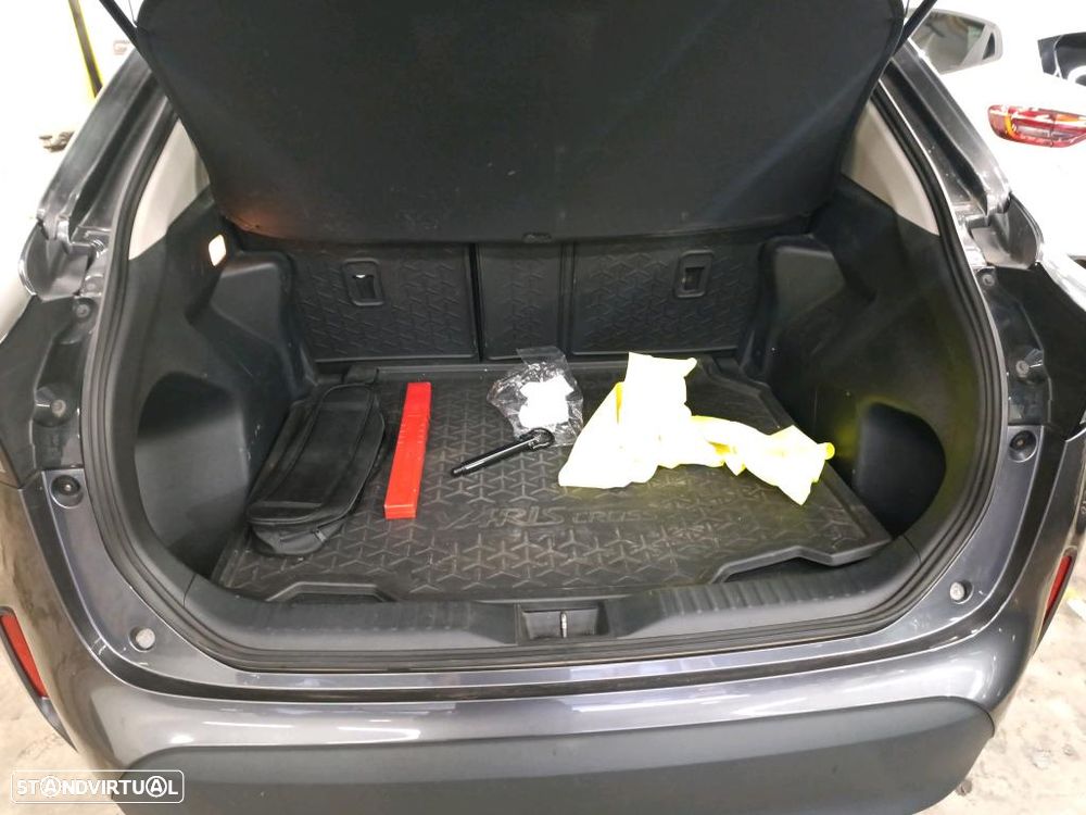 Toyota Yaris Cross 1.5 HDF Comfort Plus - 10
