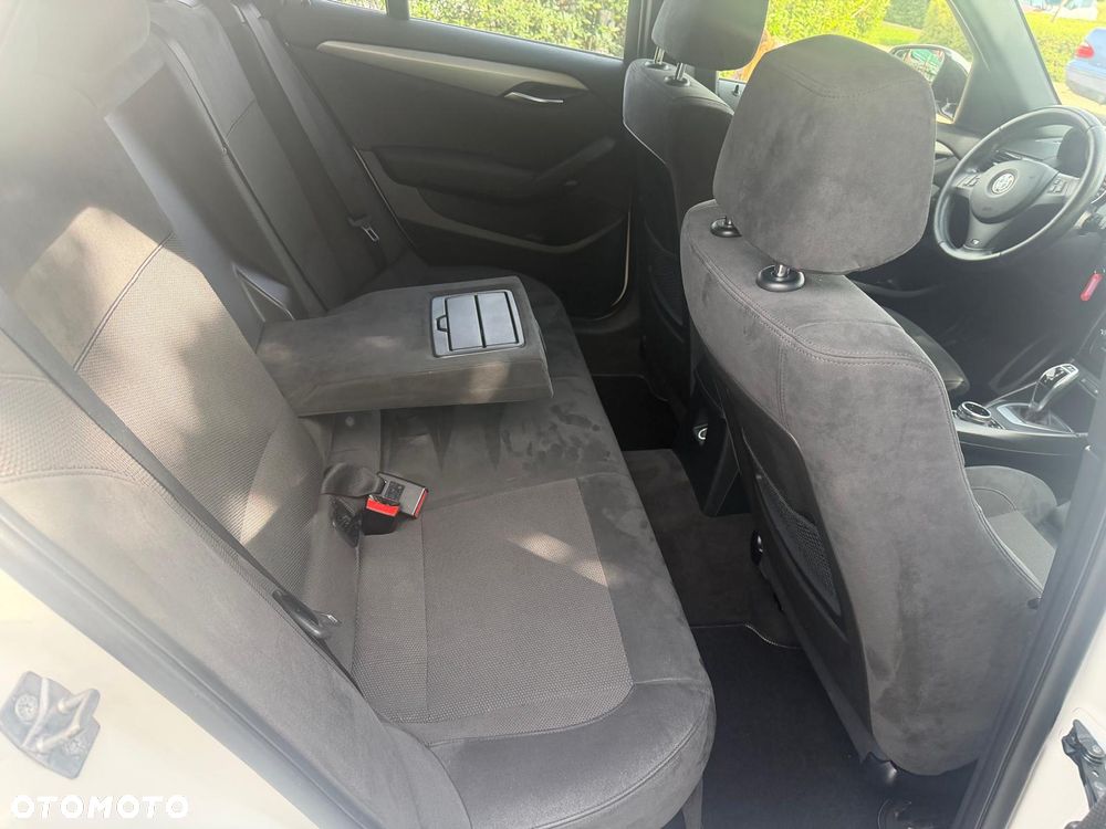 BMW X1 sDrive18d Sport Line - 7