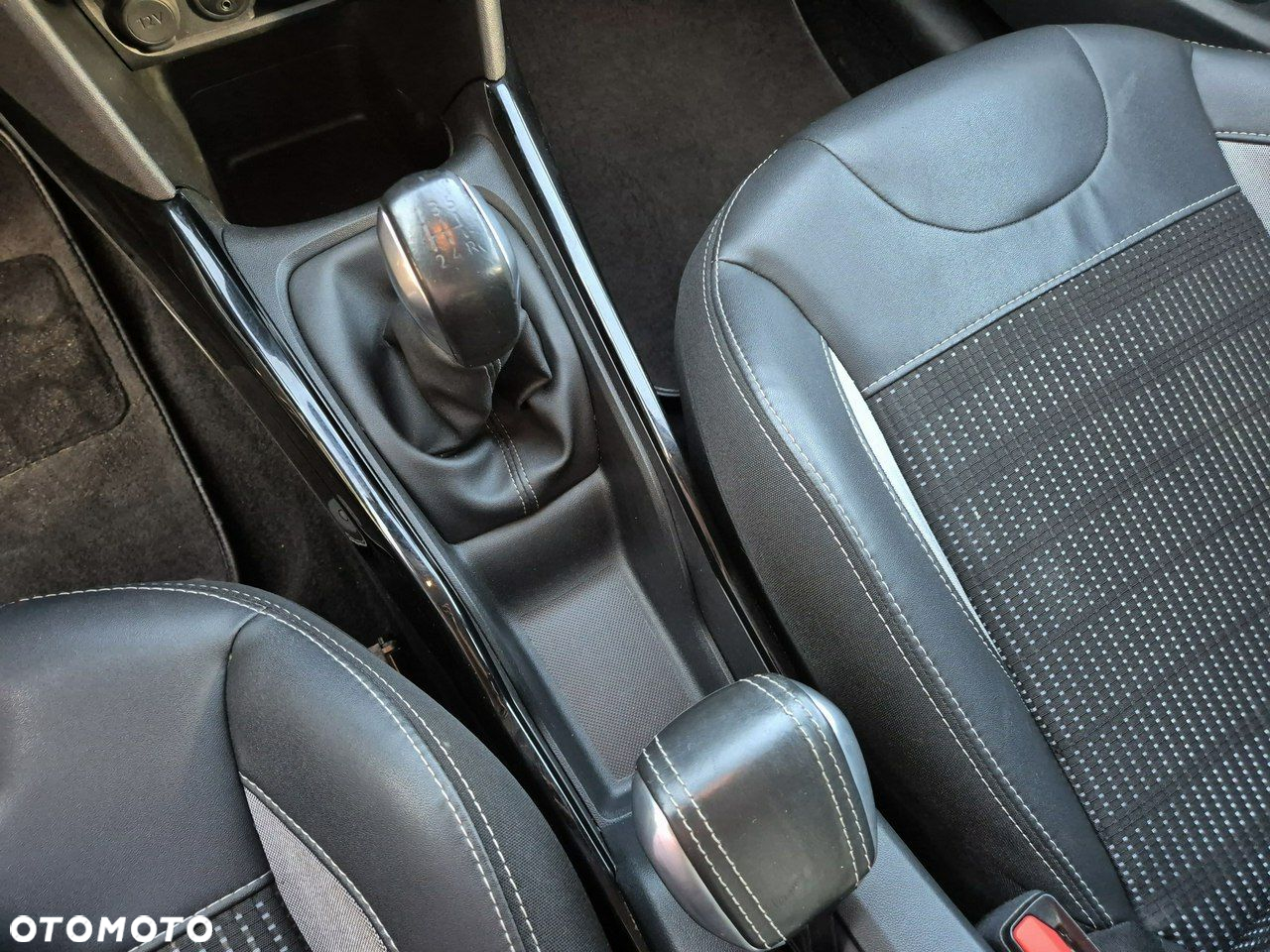Peugeot 2008 - 17