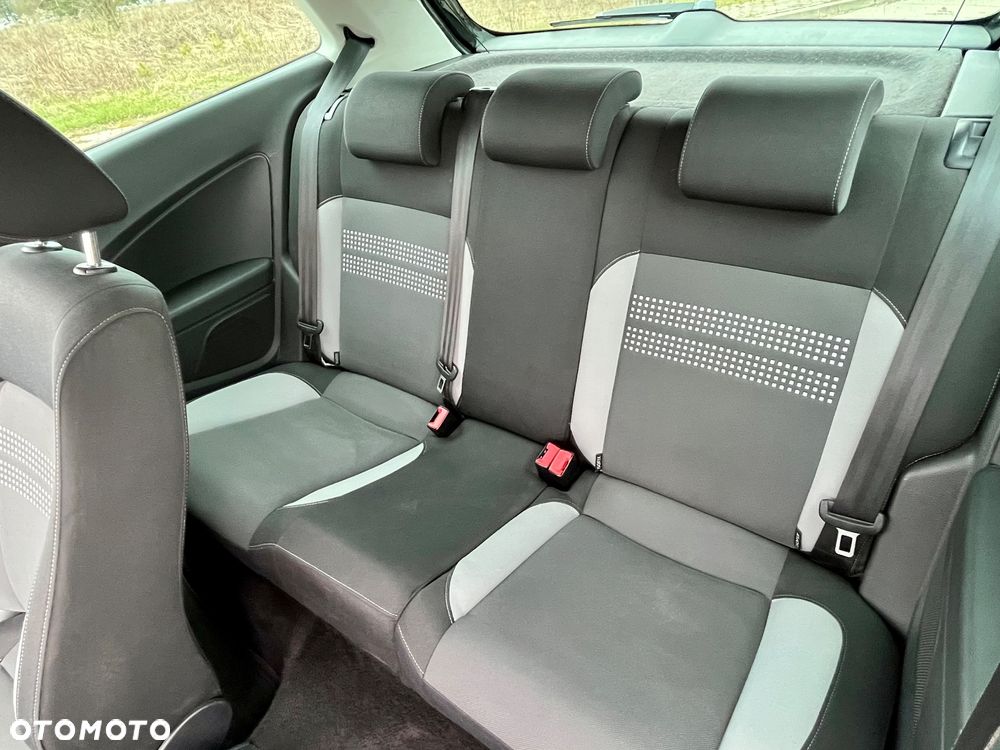 Volkswagen Polo 1.6 TDI Life - 18