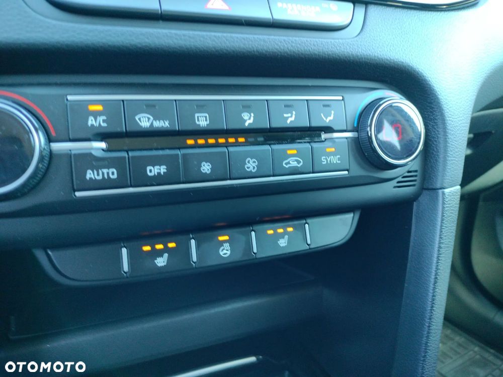 Kia Ceed 1.5 T-GDI Tribute - 27