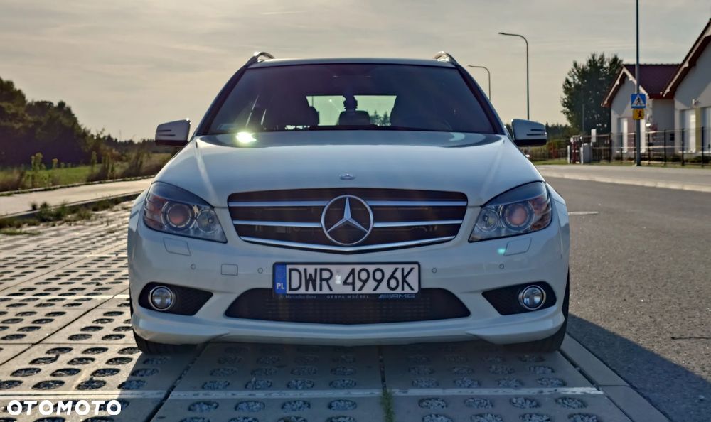 Mercedes-Benz Klasa C 320 CDI Avantgarde 4-Matic - 4