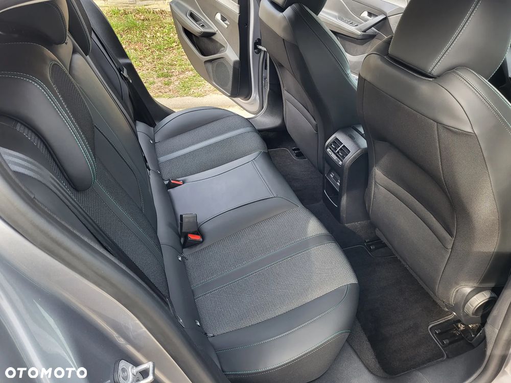 Peugeot 308 1.2 PureTech Allure S&S EAT8 - 9