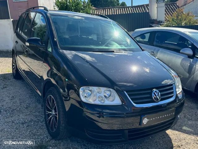 VW Touran 2.0 TDI Highline - 13