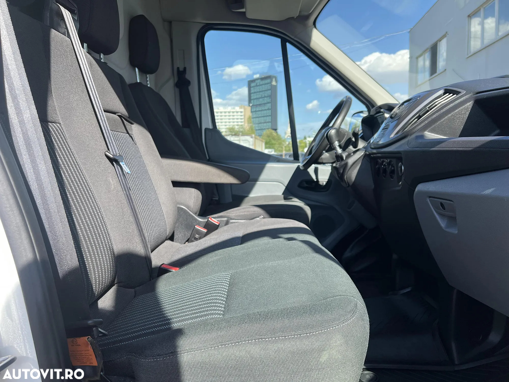 Ford Transit - 10
