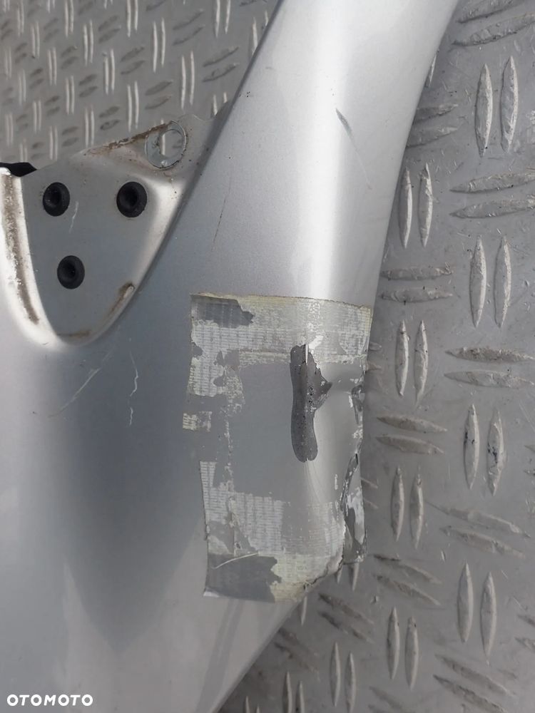 BŁOTNIK PRAWY PRZÓD RENAULT MEGANE III RADOM - 2