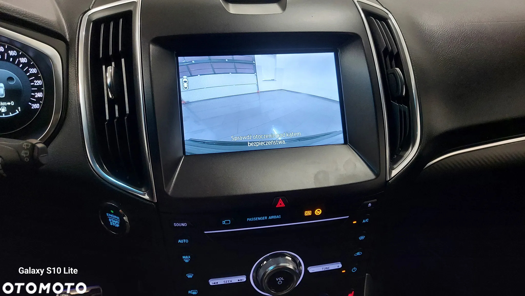 Ford Edge 2.0 EcoBlue Twin-Turbo 4WD ST-Line - 32