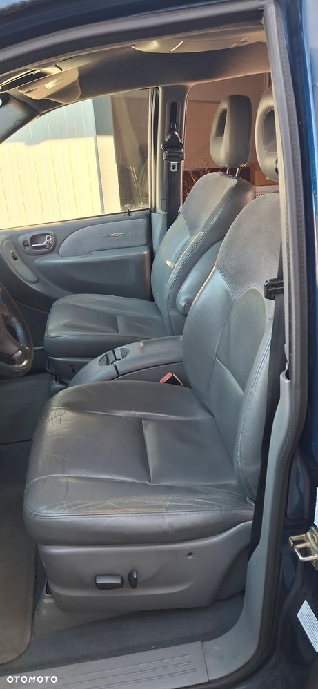 Chrysler Grand Voyager ver-2-8-crd-automatik-limited - 12
