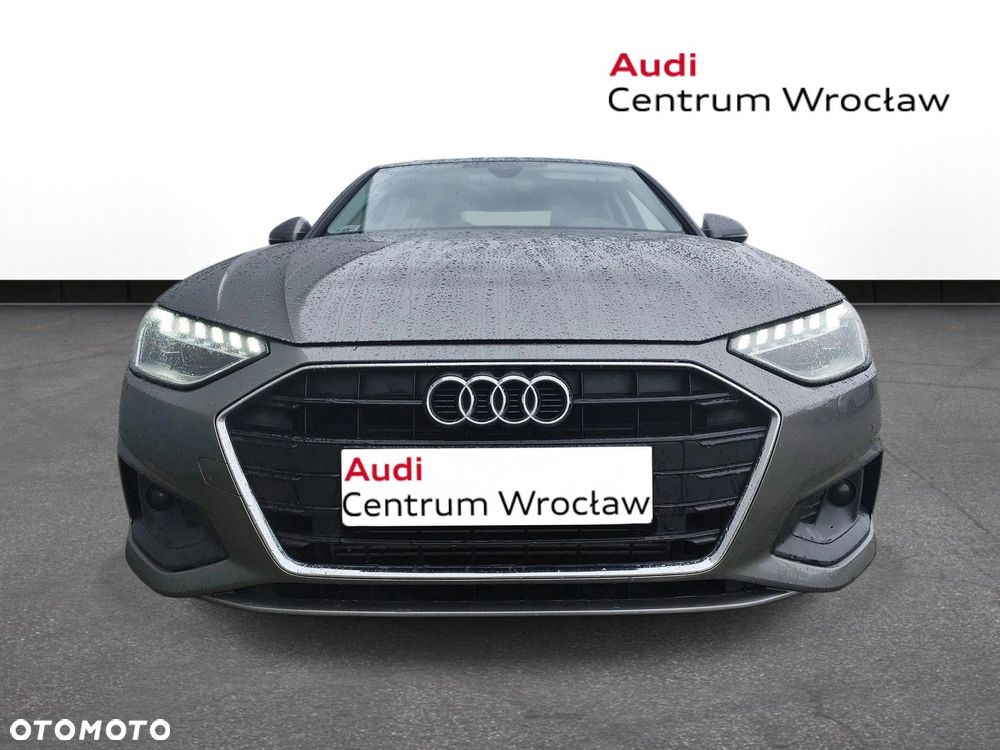 Audi A4 - 8