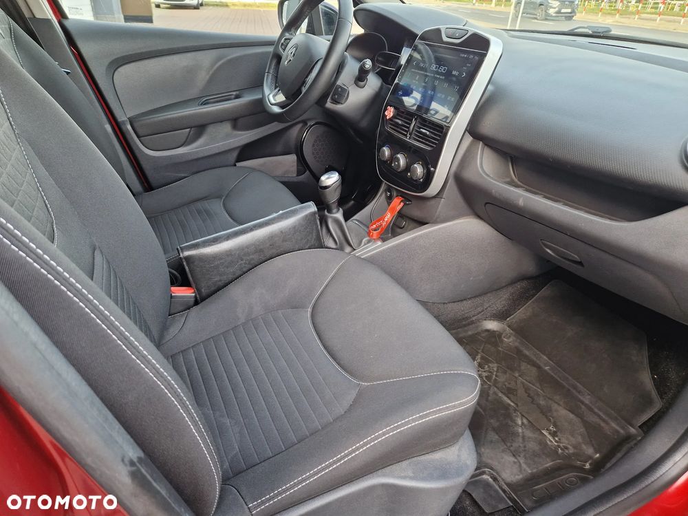 Renault Clio 1.2 16V Limited - 13