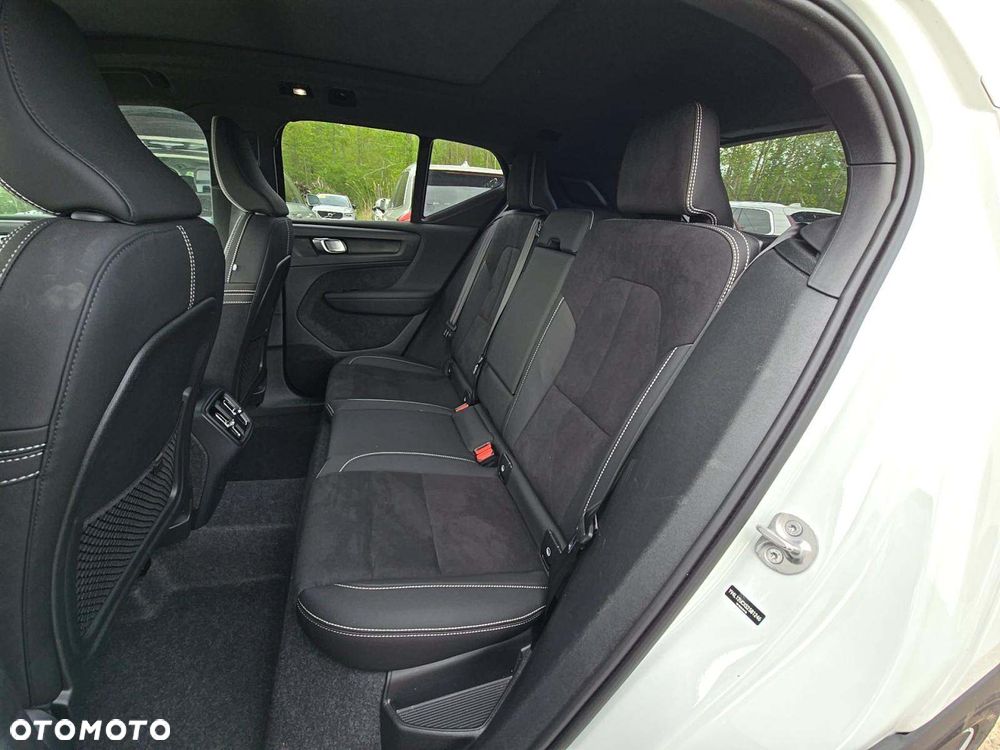 Volvo XC 40 - 9