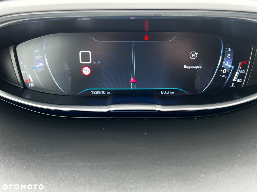 Peugeot 3008 PureTech 130 Stop & Start GPF Allure Business-Paket - 20