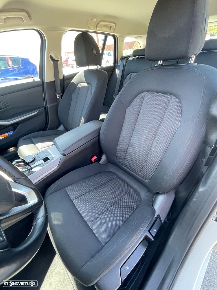 BMW 320 d Aut. Luxury Line - 6
