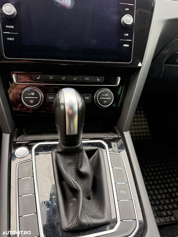 Volkswagen Passat 2.0 TDI DSG Highline - 5