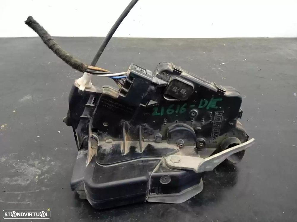 FECHADURA PORTA FRONTAL ESQUERDA BMW 3 2003 -204D1 - 2