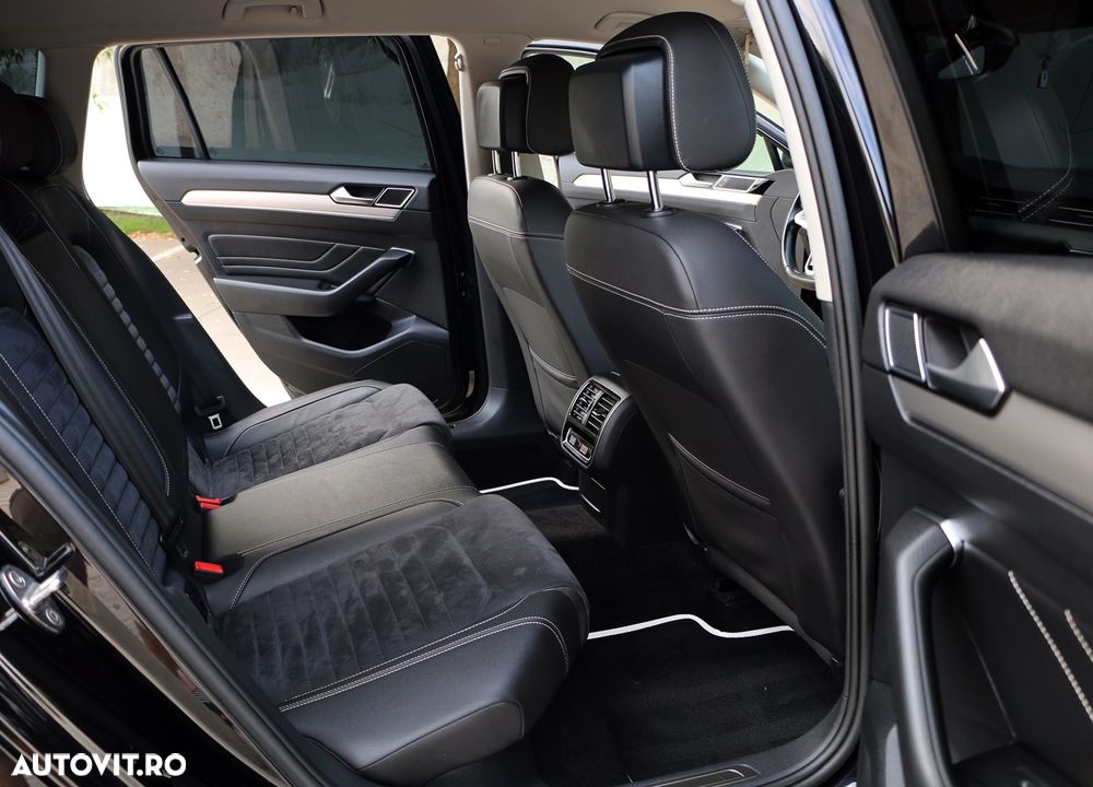 Volkswagen Passat 2.0 TDI SCR 4Mot DSG Highline - 13