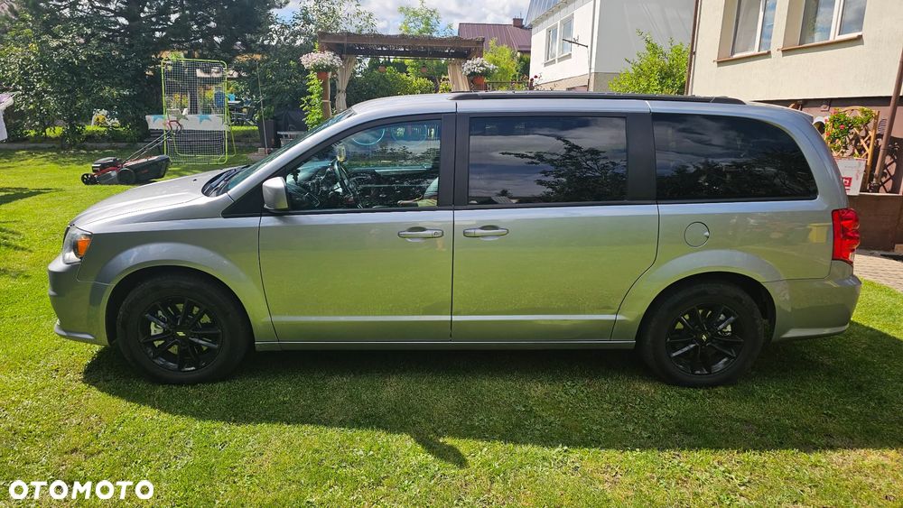 Dodge Grand Caravan 3.6 R/T - 3