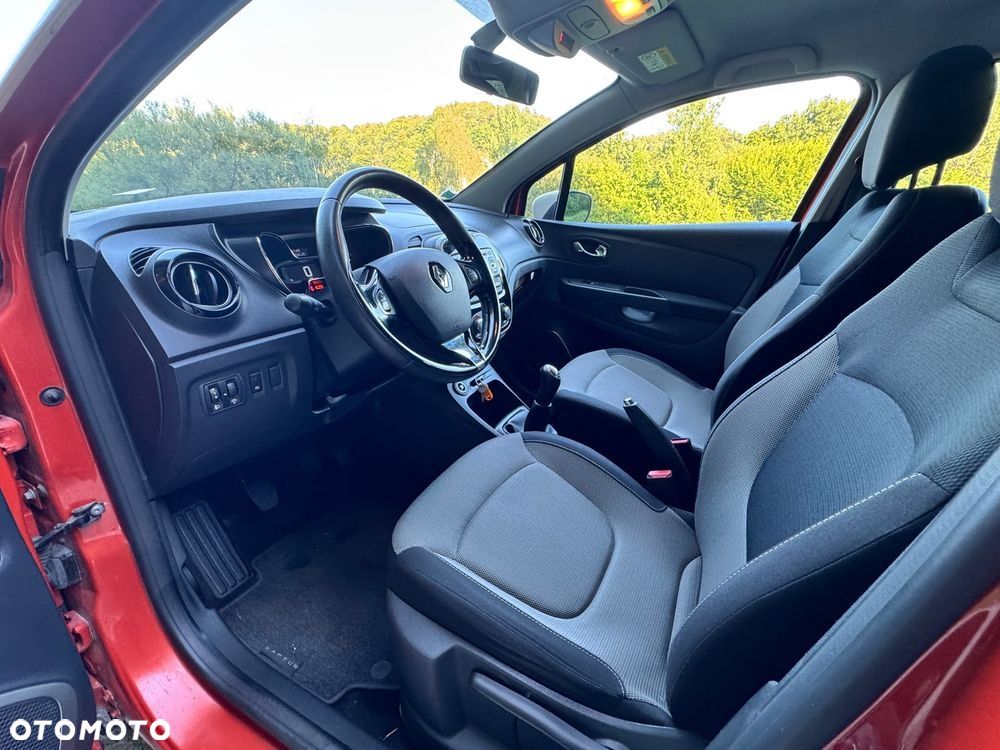 Renault Captur - 25