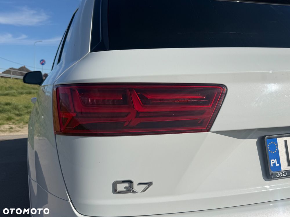 Audi Q7 - 8