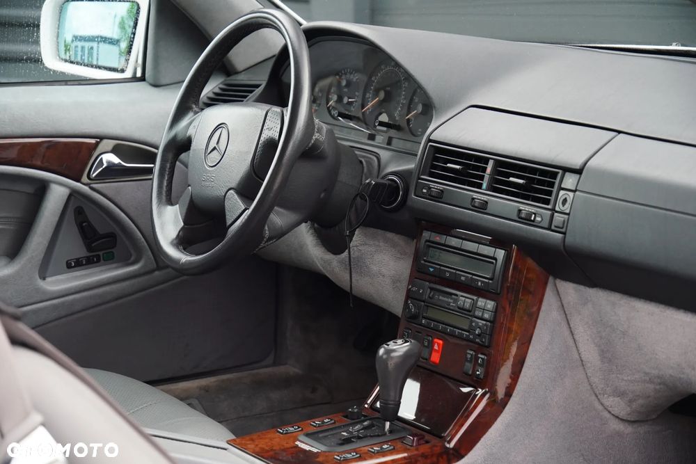 Mercedes-Benz SL - 35
