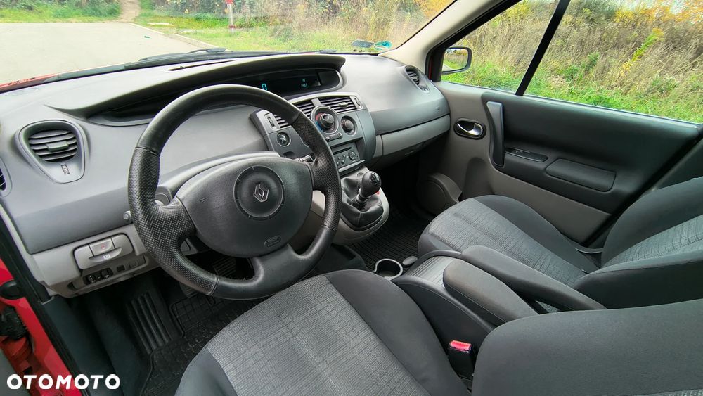 Renault Scenic 1.6 16V Authentique - 3