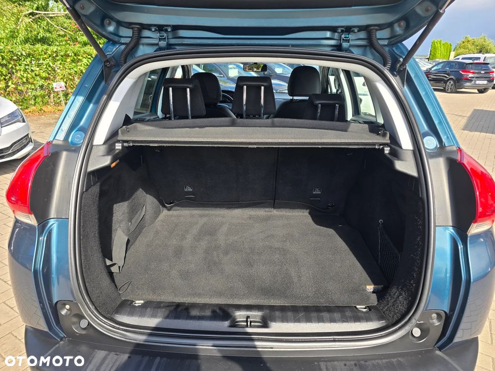 Peugeot 2008 - 19