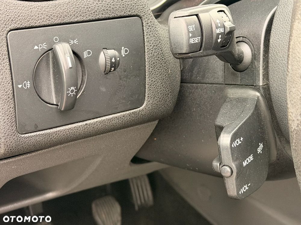 Ford Focus 1.6 Ambiente - 13