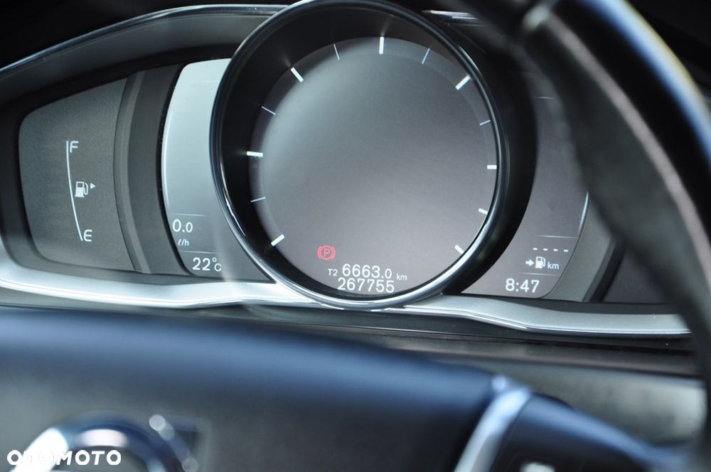 Volvo V70 D4 Summum - 36