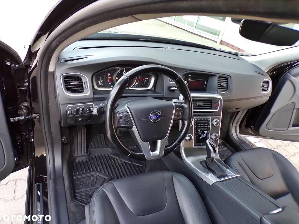 Volvo V60 D2 Drive-E Summum - 15