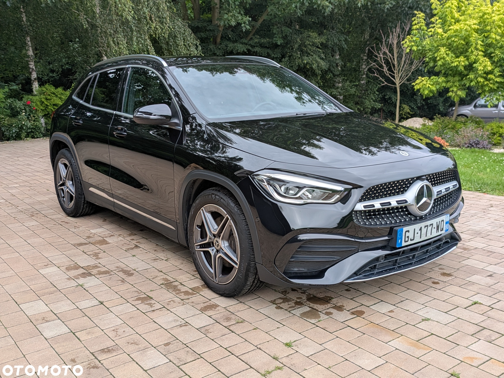 Mercedes-Benz GLA - 5