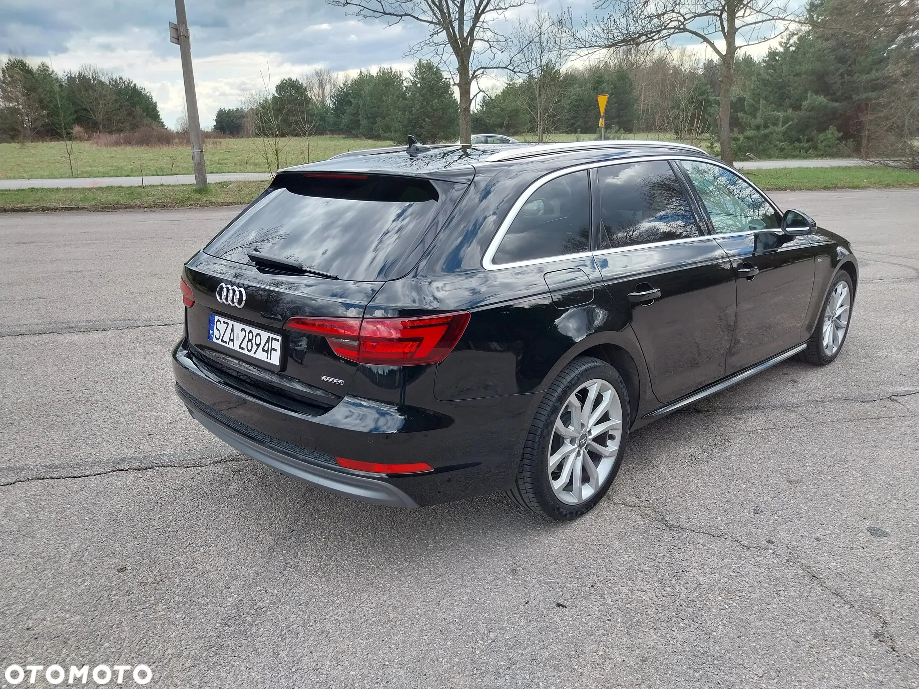 Audi A4 Avant 40 TDI S tronic S line - 8