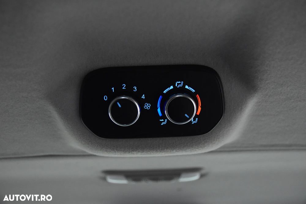 Ford Transit Custom - 22