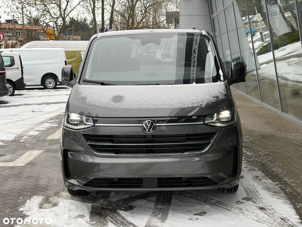 Volkswagen Nowa Caravelle Caravelle Style silnik: 2,0 l TDI 170 KM / skrzynia biegów: 8-biegowa automatyczna rozstaw osi: 3500 mm - 3