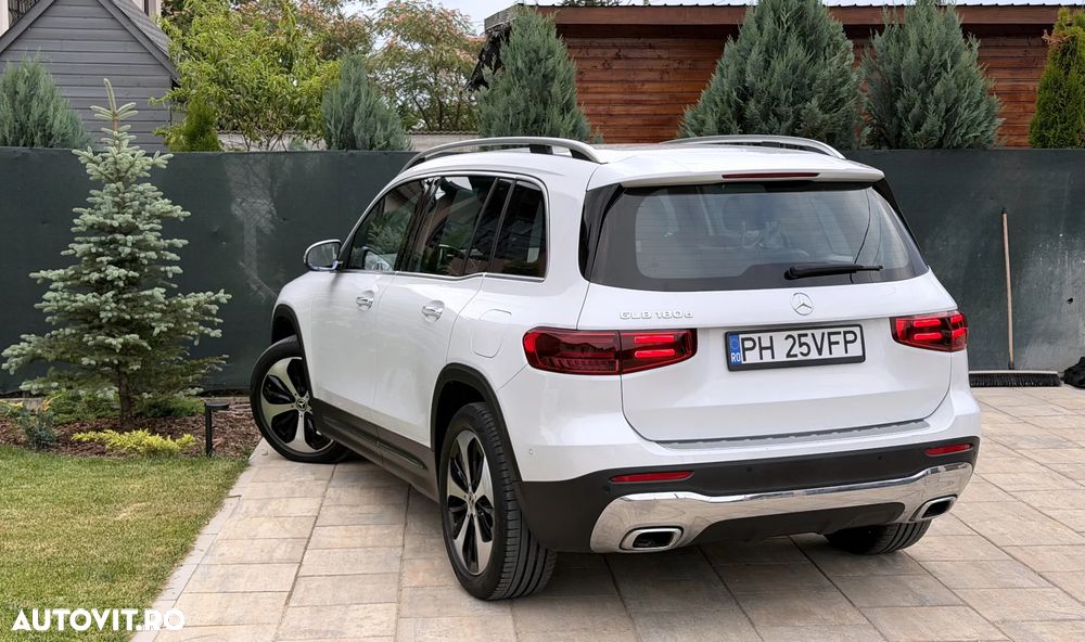 MERCEDES-BENZ GLB 2023 — imagine 4