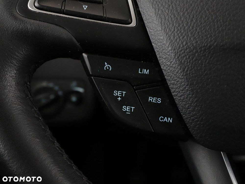 Ford C-MAX 1.5 EcoBoost Start-Stop-System Titanium - 31