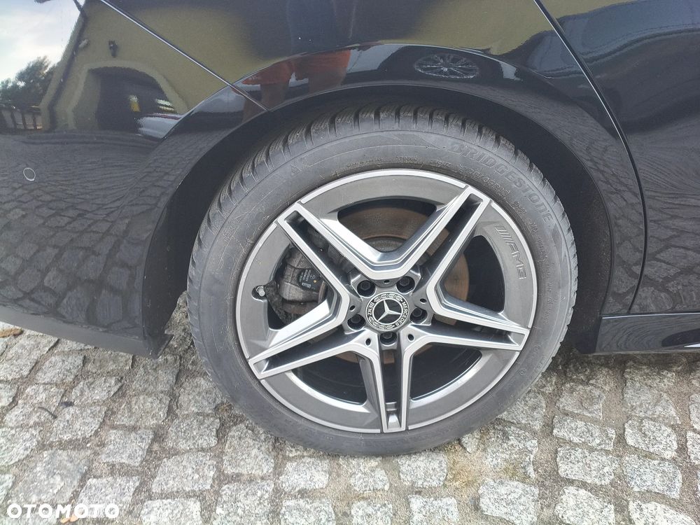 Mercedes-Benz CLA - 38