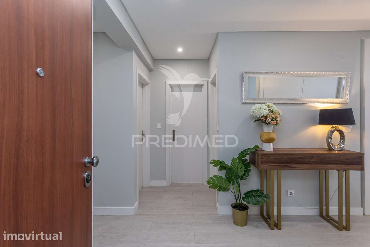 APARTAMENTO T3 RENOVADO - Grande imagem: 2/30