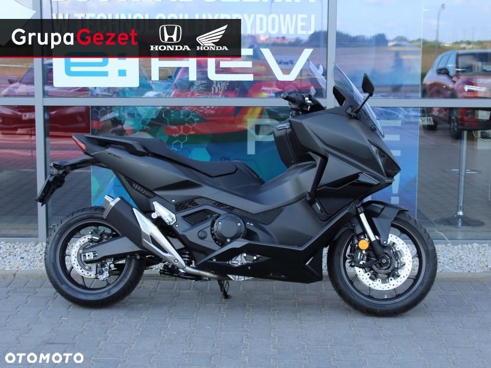 Honda NSS - 2
